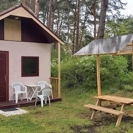 Zem Priedem Tatil Evi